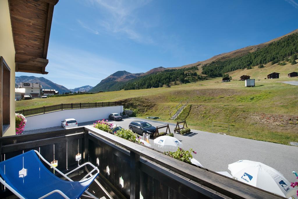 Hotel Astra Livigno Bagian luar foto