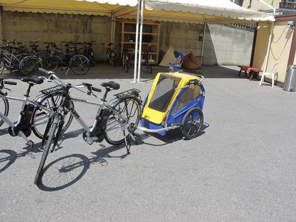 Hotel Astra Livigno Bagian luar foto
